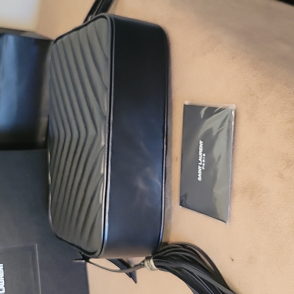 Yves Saint Laurent YSL Crossbody - Picture 5 of 8